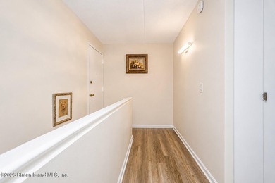 Welcome to 41 Wellington Court. This beautifully updated - photo 15
