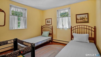 Steeped in history and lovingly preserved, the Elijah Mallett - photo 25