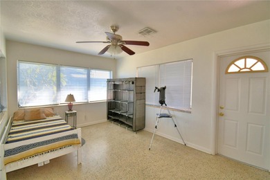 Lakefront home on Lake Reedy.  This 3 bedroom 1 bath concrete - photo 25