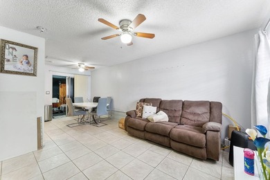 Exceptional investment opportunity! This centrally located CBS - photo 25