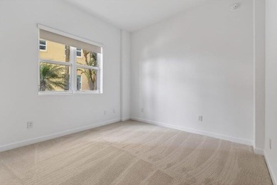 Located in the prestigious gated waterfront community of Marina - photo 28