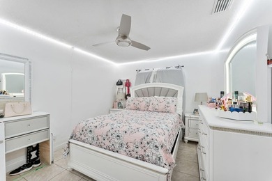 Exceptional investment opportunity! This centrally located CBS - photo 28