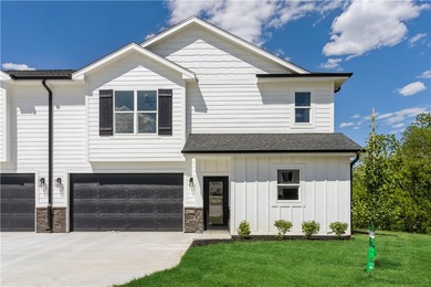 Saylorville Lake Home For Sale in Polk City Iowa