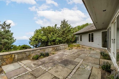 Waterfront contemporary luxury on a private lane in the coveted - photo 38