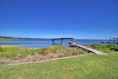 Lakefront home on Lake Reedy.  This 3 bedroom 1 bath concrete - photo 39