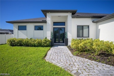 Welcome to 920 SE 15th Ter in Cape Coral, a beautifully - photo 8