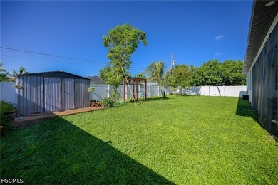 Welcome to 920 SE 15th Ter in Cape Coral, a beautifully - photo 10