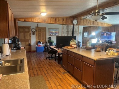 This is a beautiful setting close to town but yet private. This - photo 26