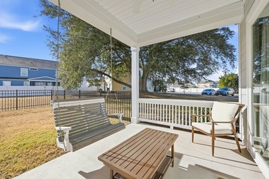 True Intracoastal Waterway living - with your own boat slip and - photo 31