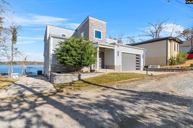 Close in to Chapin, this 2021 custom-built home, offers a wow - photo 1