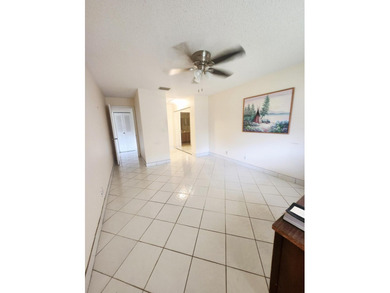 Welcome to the Cypress Lakes Active 55+ community, where you can - photo 8