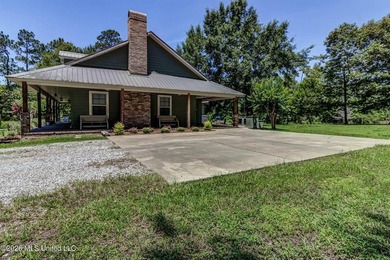 Experience the perfect blend of privacy, space, and scenic - photo 11