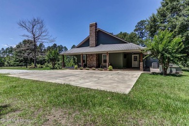 Experience the perfect blend of privacy, space, and scenic - photo 12