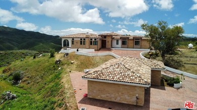 Welcome to the Luxury Malibu Crown Vineyard Estate, brand new - photo 5