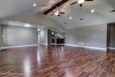Experience the perfect blend of privacy, space, and scenic - photo 18