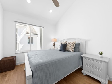 The Sunrise Awaits! This Direct Ocean private Townhome is a two - photo 25