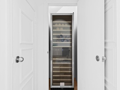 The Sunrise Awaits! This Direct Ocean private Townhome is a two - photo 32