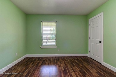 Experience the perfect blend of privacy, space, and scenic - photo 42
