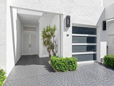The Sunrise Awaits! This Direct Ocean private Townhome is a two - photo 46