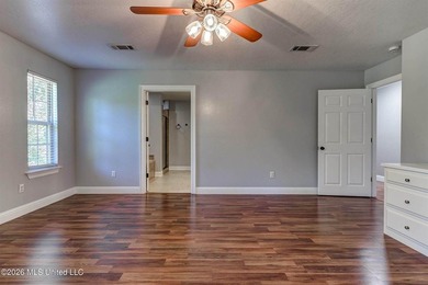 Experience the perfect blend of privacy, space, and scenic - photo 47