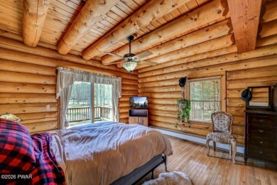 LAKEFRONT LOG HOME with 500+ feet of shoreline on 2.25 acres, NO - photo 18