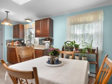 Welcome to this charming lakeside retreat tucked away on a - photo 15