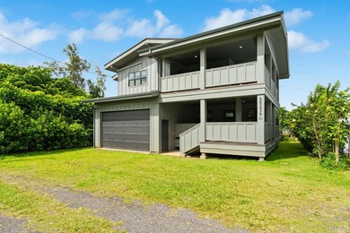 Set in the heart of Hanalei, this contemporary 3-bedroom, 2 - photo 2