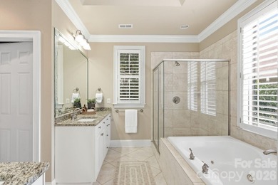 Perfectly positioned on a large, private, beautifully landscaped - photo 27
