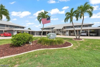 Welcome to your slice of SW paradise, this beautifully updated - photo 1