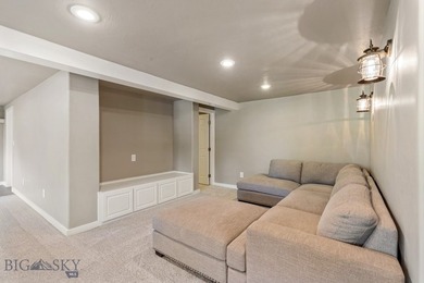 Country Living with Mountain Views - Fully Remodeled Home on 2 - photo 32