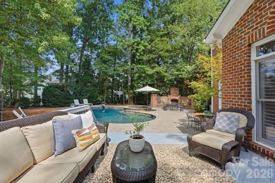 Perfectly positioned on a large, private, beautifully landscaped - photo 39