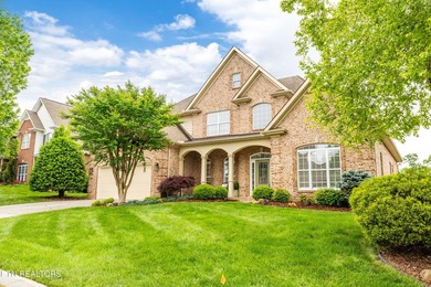 Fort Loudoun Lake Home For Sale in Knoxville Tennessee