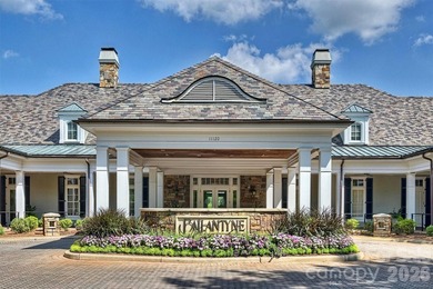 Perfectly positioned on a large, private, beautifully landscaped - photo 46