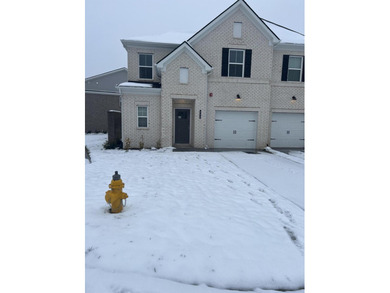 Newly Built Beautiful town house located at Harbor crossing - photo 1