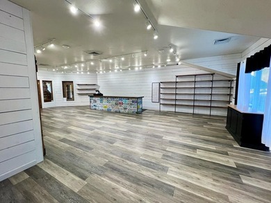 A low-cost entry into retail real estate in a proven tourist - photo 13