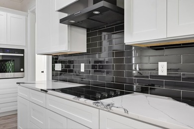 Beautiful brand-new 4 bedroom, 3.5 bath home located in the - photo 18