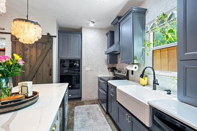 Step into the timeless charm of 1925 with this beautifully - photo 5
