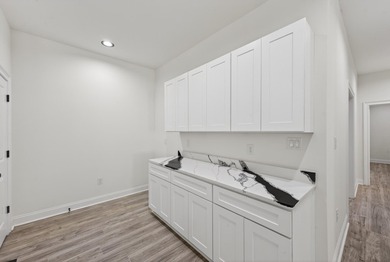 Beautiful brand-new 4 bedroom, 3.5 bath home located in the - photo 26