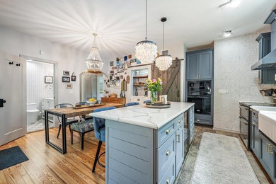 Step into the timeless charm of 1925 with this beautifully - photo 7