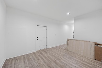 Beautiful brand-new 4 bedroom, 3.5 bath home located in the - photo 31