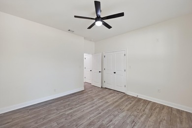 Beautiful brand-new 4 bedroom, 3.5 bath home located in the - photo 34