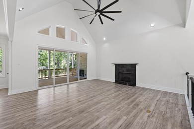 Beautiful brand-new 4 bedroom, 3.5 bath home located in the - photo 41