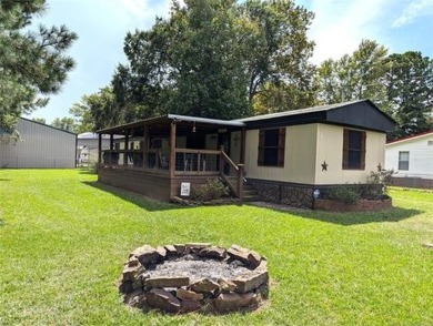 Lake Home For Sale in Eufaula, Oklahoma