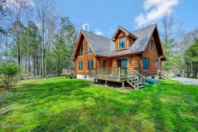 LAKEFRONT LOG HOME with 500+ feet of shoreline on 2.25 acres, NO - photo 6