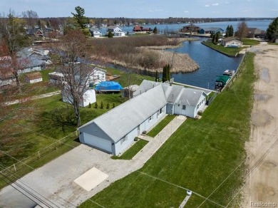 Lake Home For Sale in Houghton Lake, Michigan