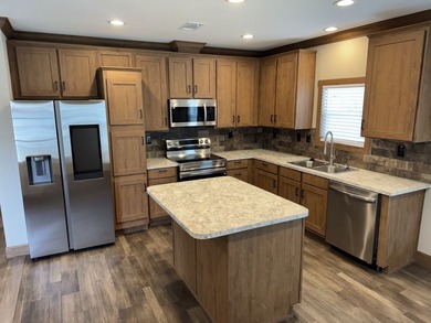 Welcome to The Reserve at Lake Conroe, an active and vibrant - photo 3