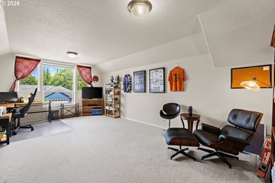 Welcome home to this beautifully maintained 3-bedroom, 2.5-bath - photo 22