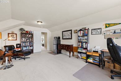Welcome home to this beautifully maintained 3-bedroom, 2.5-bath - photo 24