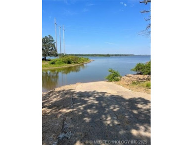 Must see this Custom-built, adorable, move in ready, house in a