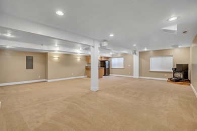 Great Salt Lake Home For Sale in Centerville Utah